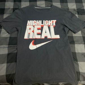 Nike T Shirt